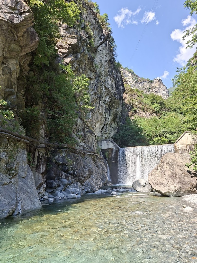 Partenza per la Val Codera, Novate Mezzola
