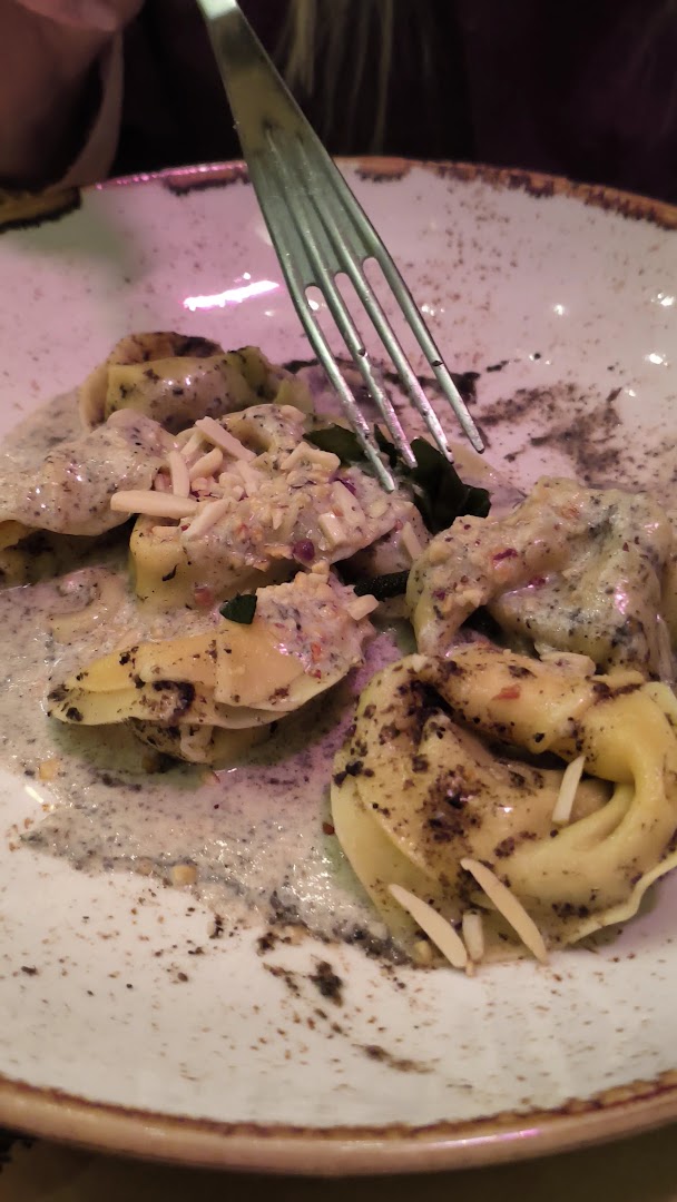 Passando Per Modena