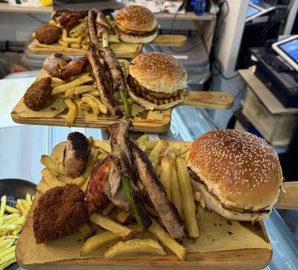 Passìu Food and Drinks (streetfood 🥓 sandwich 🥪 burger🍔 fish 🍤 drink 🍹)