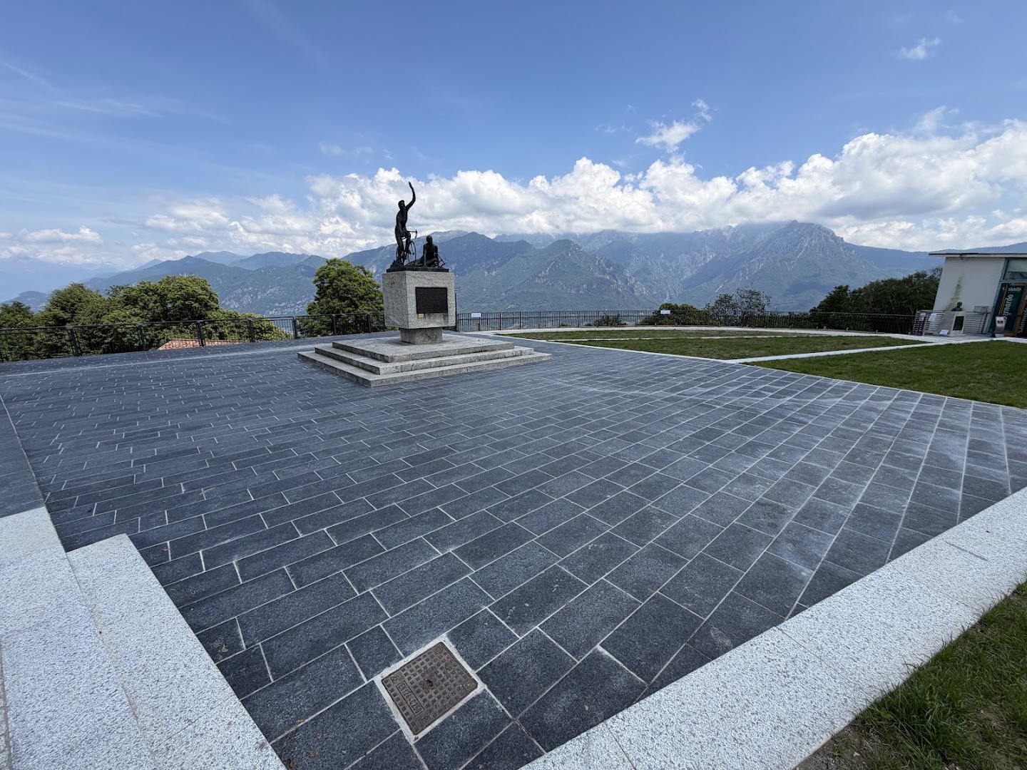 Passo del Ghisallo