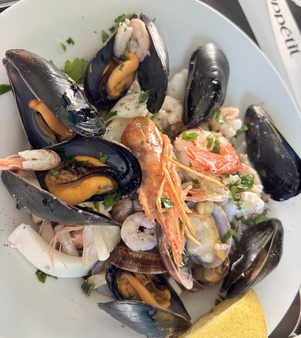 PASTA & PESCE RISTO PESCHERIA
