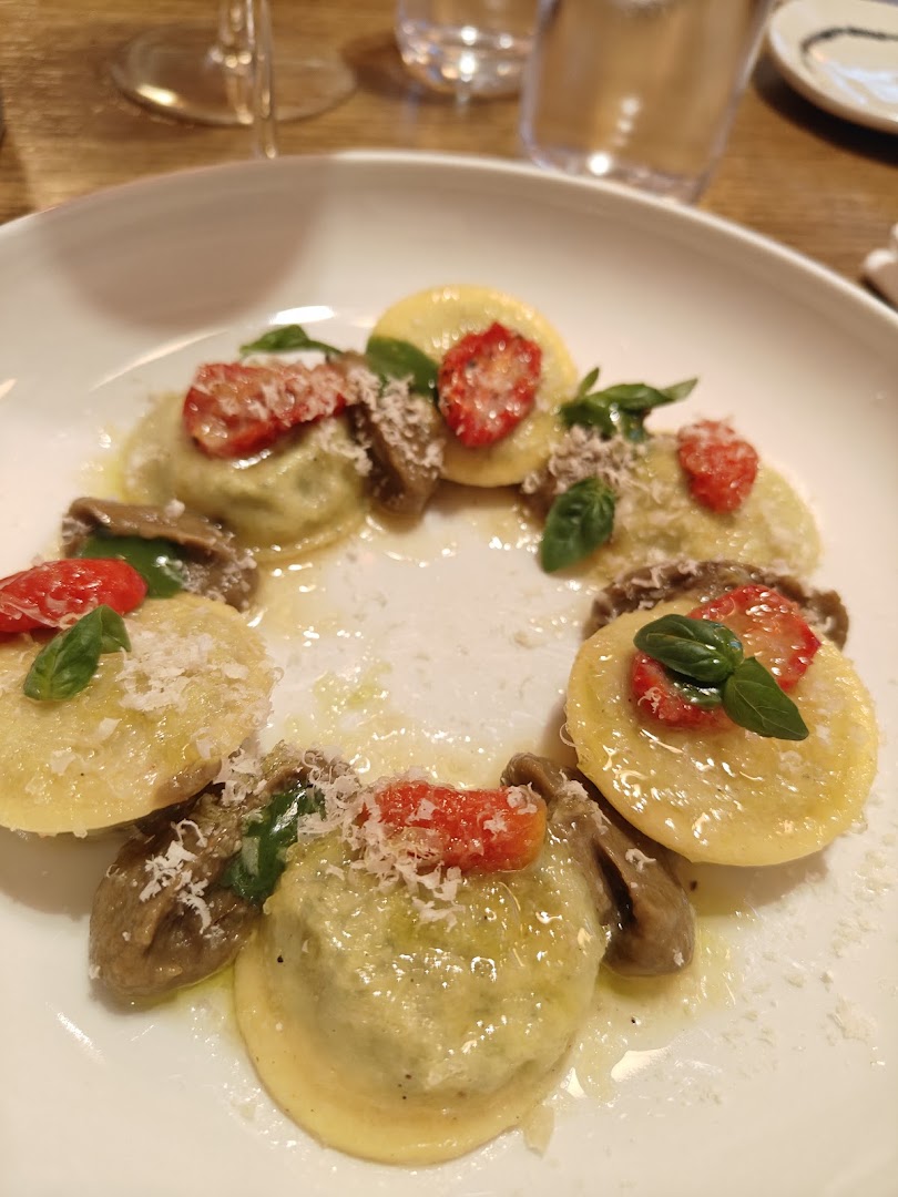 Pastamadre, Milano