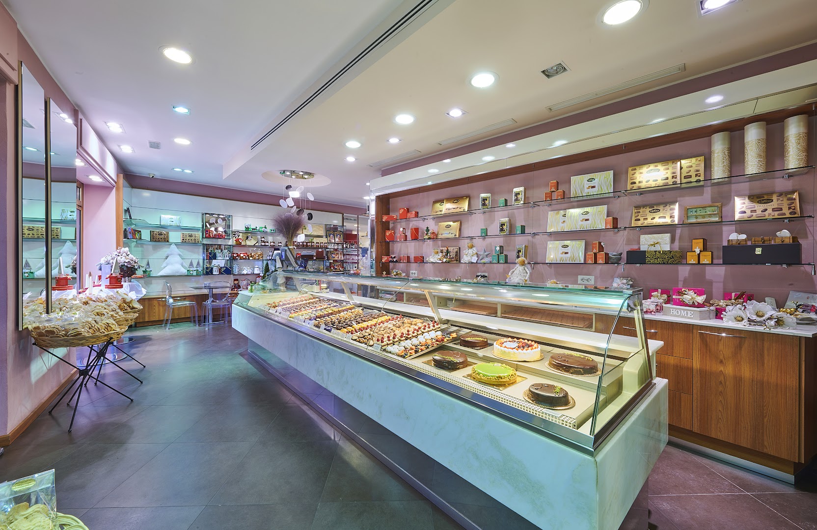Pasticceria Amerigo Di Alippi Elena E Michele Sas
