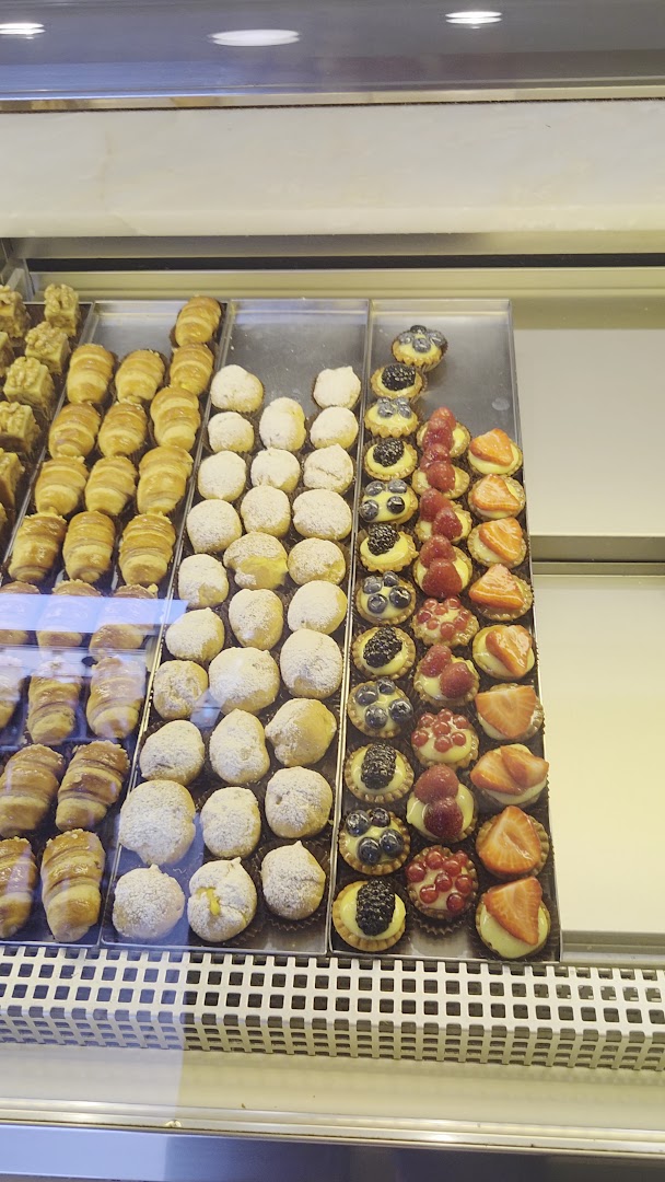 Pasticceria Amerigo Di Alippi Elena E Michele Sas