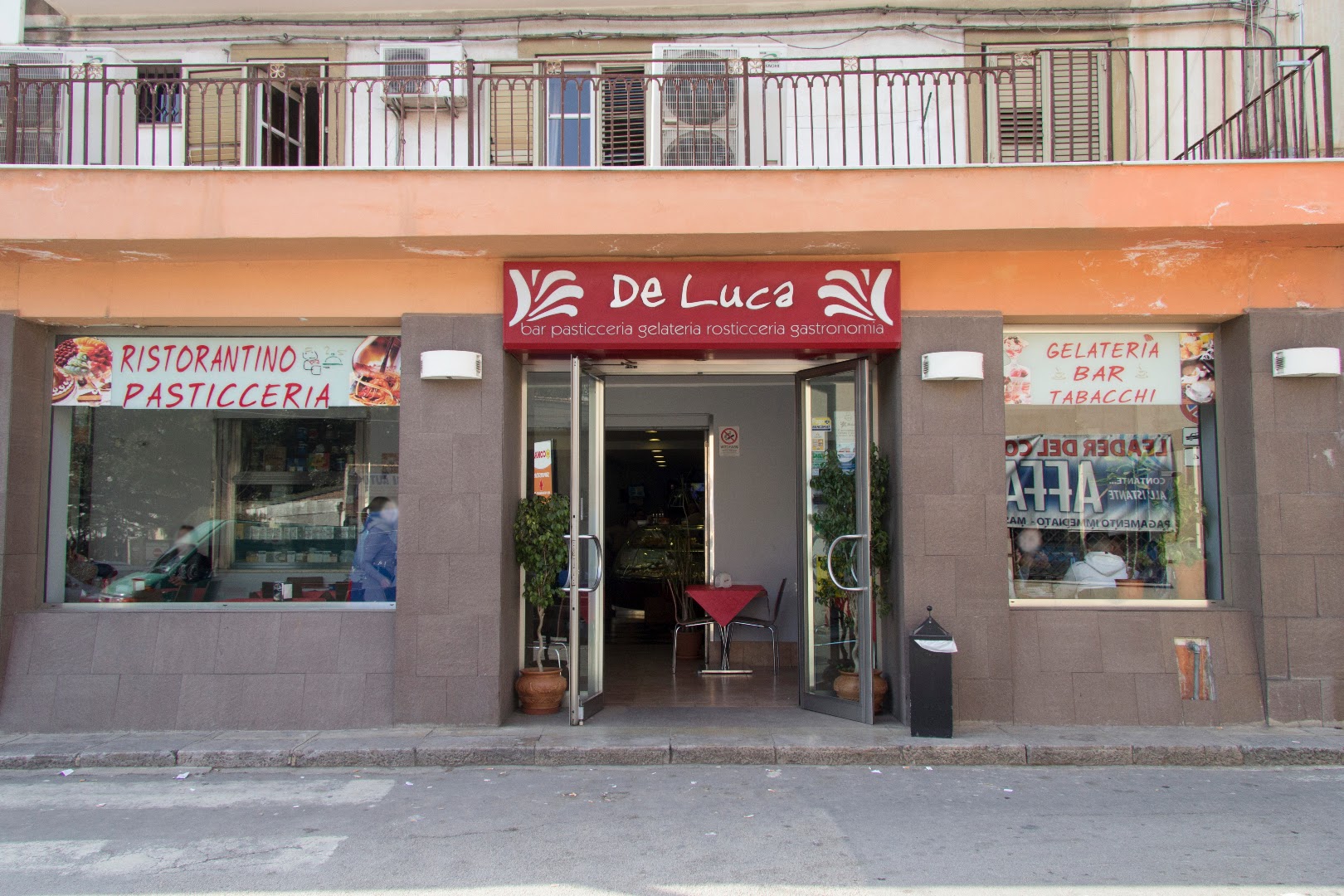 Pasticceria bar de Luca Tabacchi INTRALOT