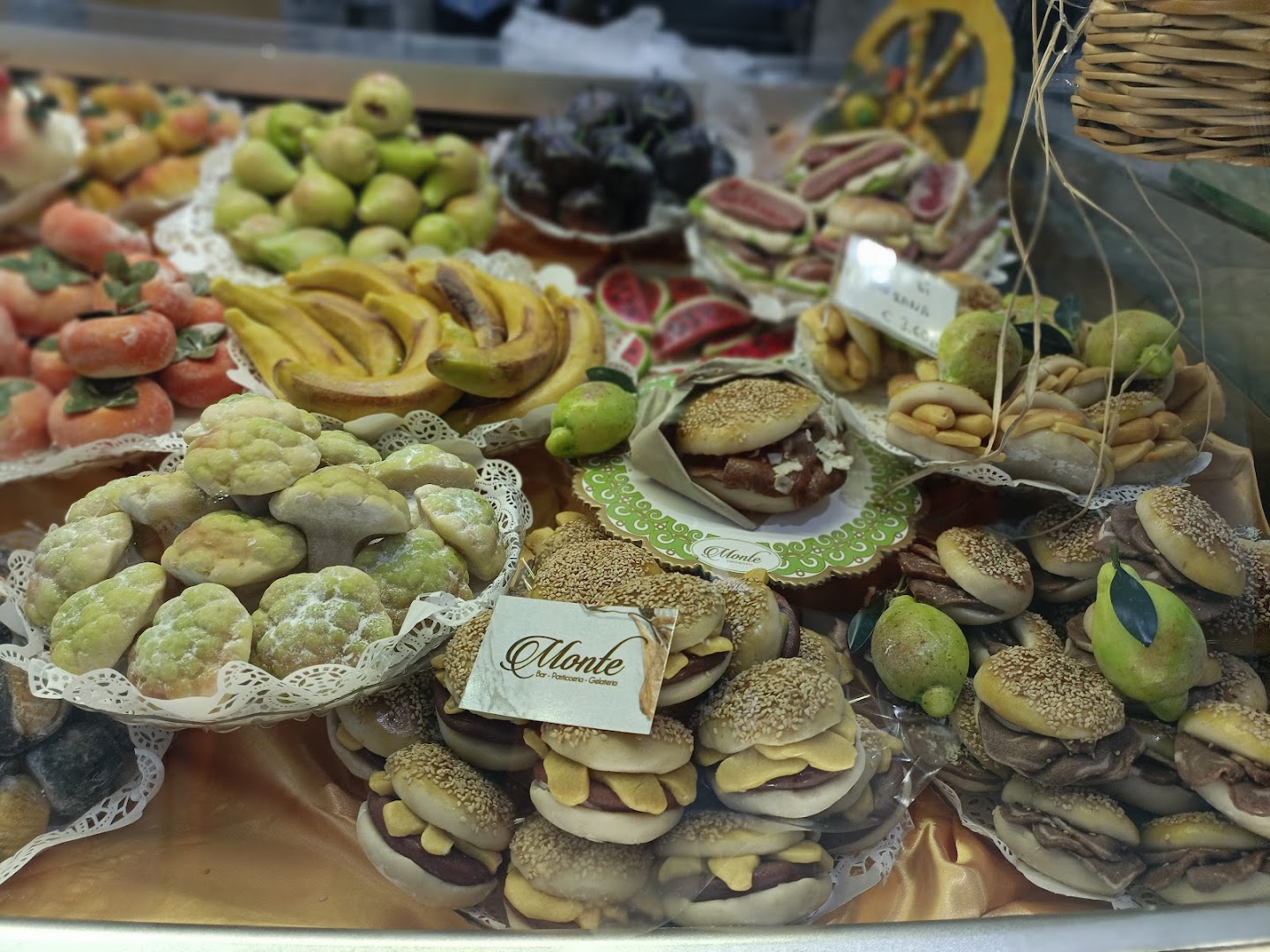 Pasticceria BAR Monte