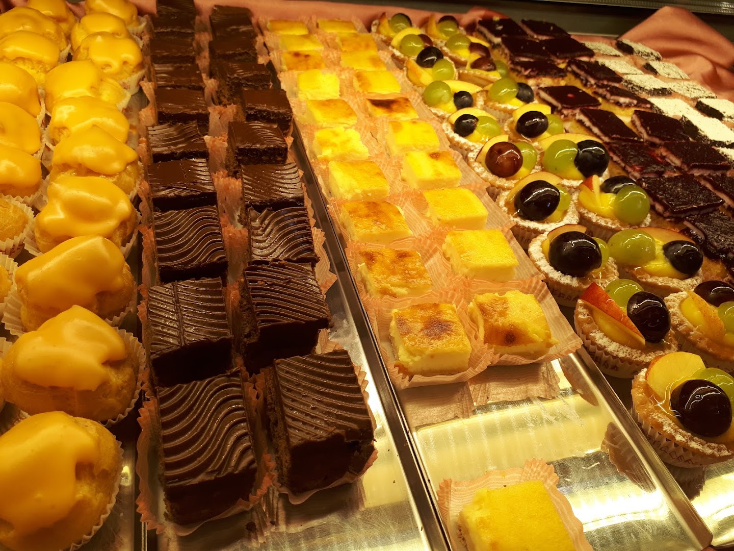 Pasticceria Bar Roverella, Ferrara