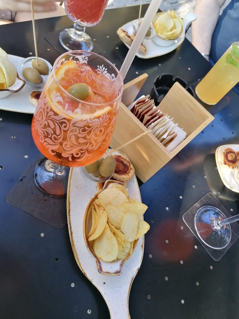Pasticceria Bassi - Villa Magnolia