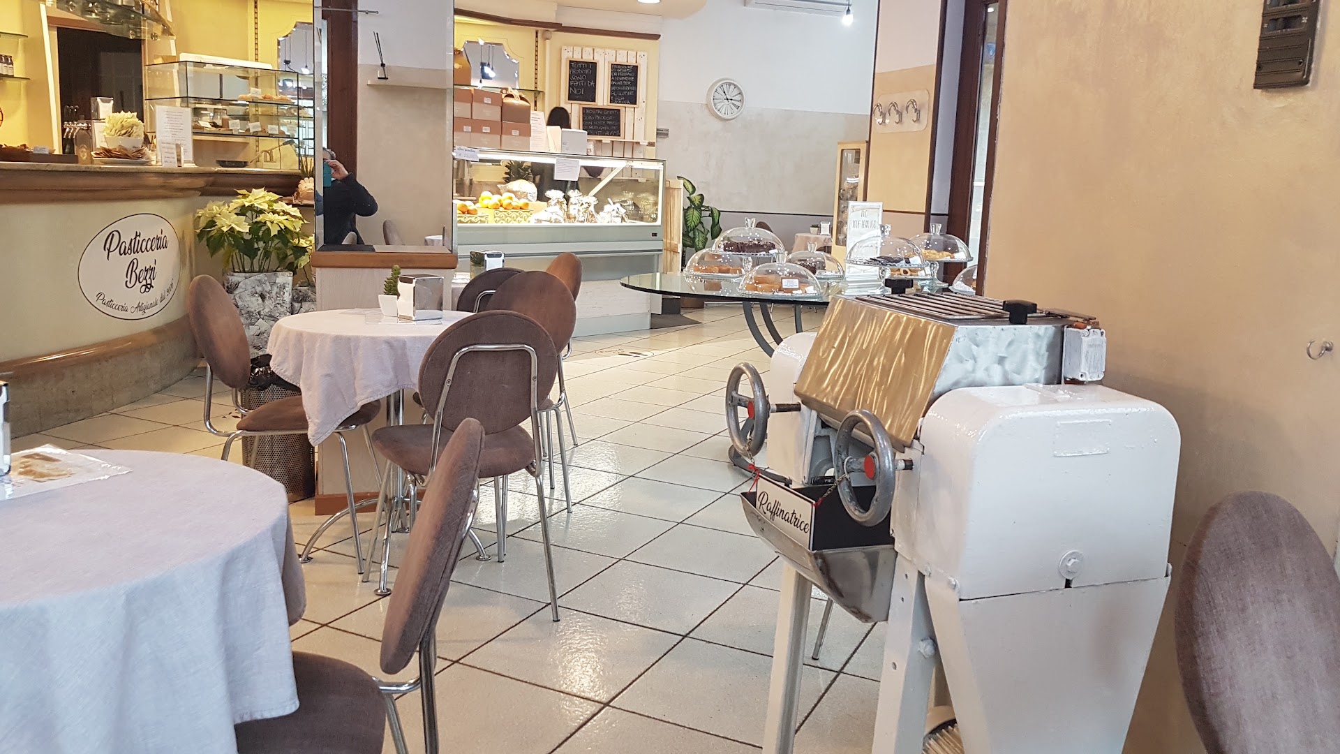Pasticceria Bezzi snc