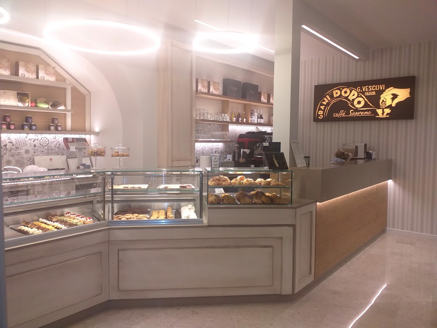 Pasticceria Caffe' Favalli
