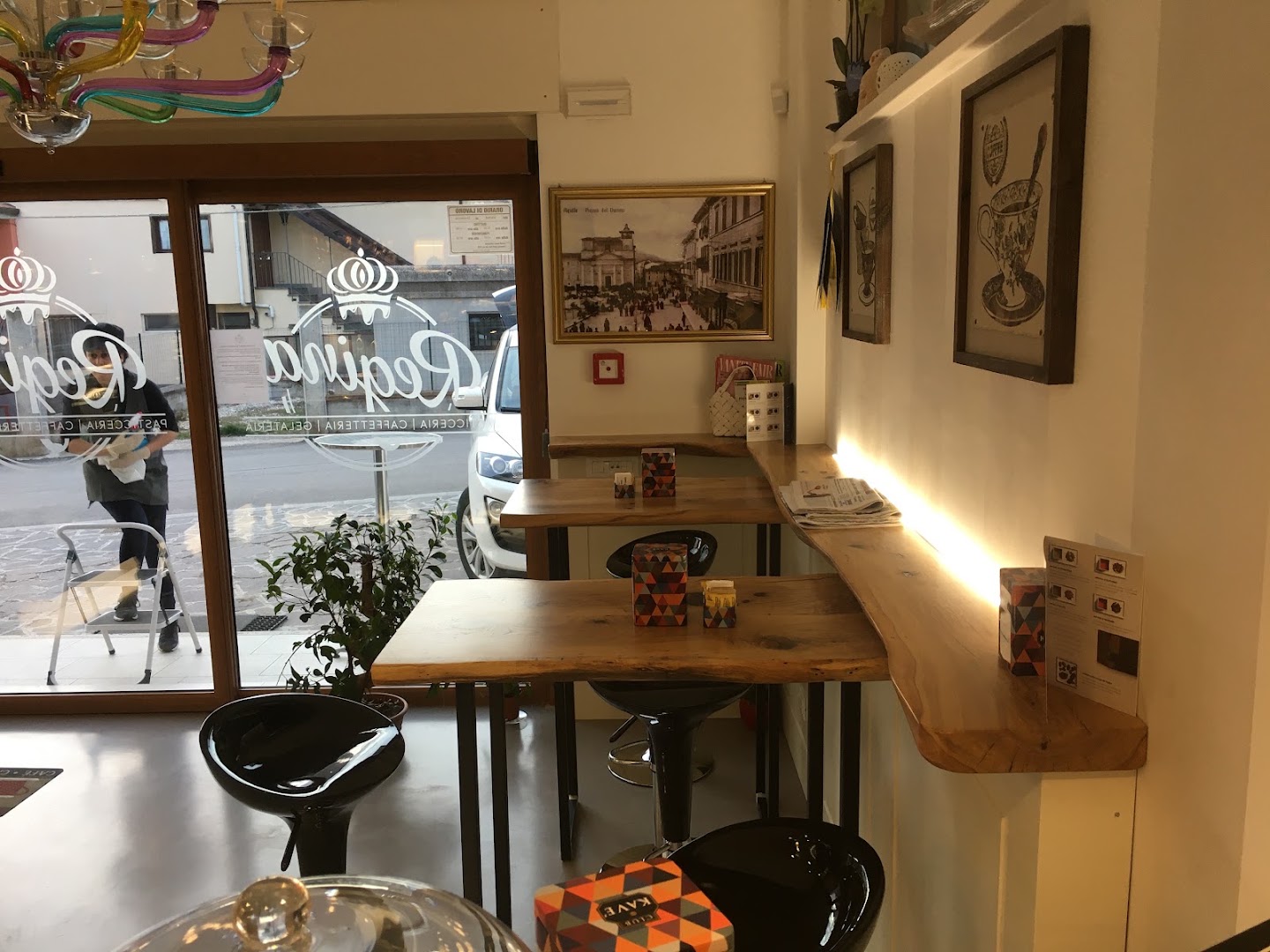 Pasticceria Caffetteria Gelateria Regina di Bontempo Piero e Enrica