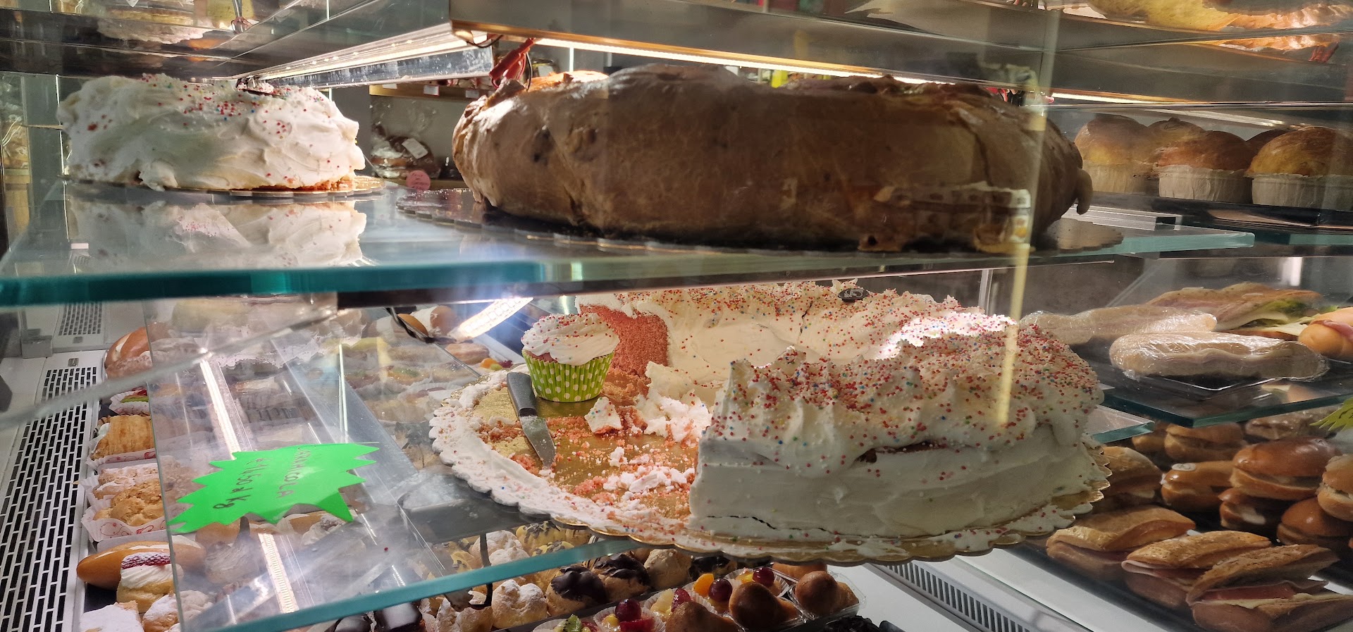Pasticceria Caffetteria Piselli | Magione