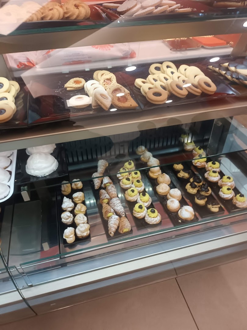 PASTICCERIA - CAFFETTERIA - TAVOLA CALDA ALBACHIARA - BISCEGLIE