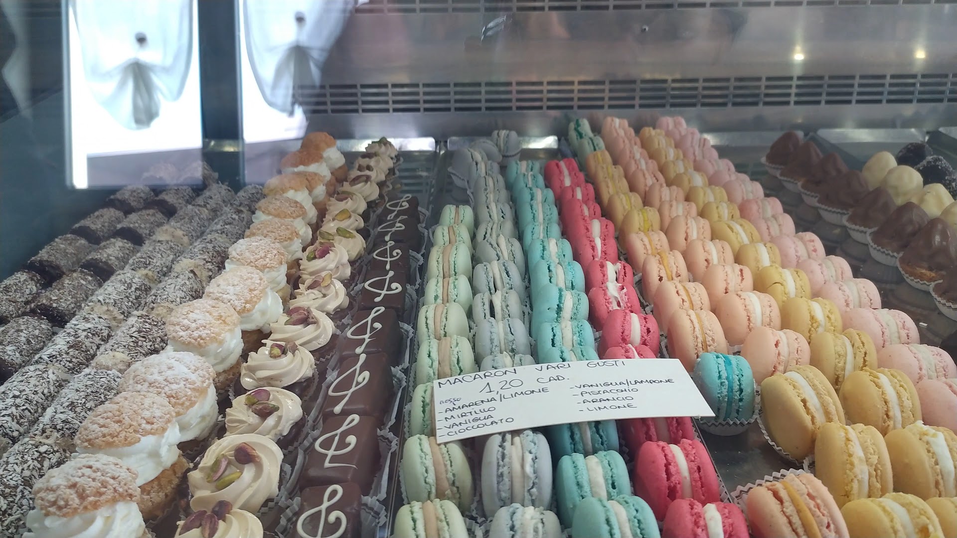 Pasticceria Caffetteria Trezzi, Arosio