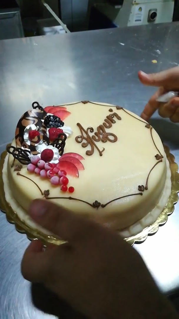 Pasticceria Caffettiera Gelateria L'Arte Dei Sapori Di Perrone, Matino