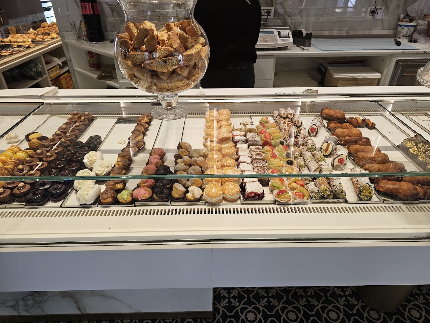 Pasticceria Cairoli