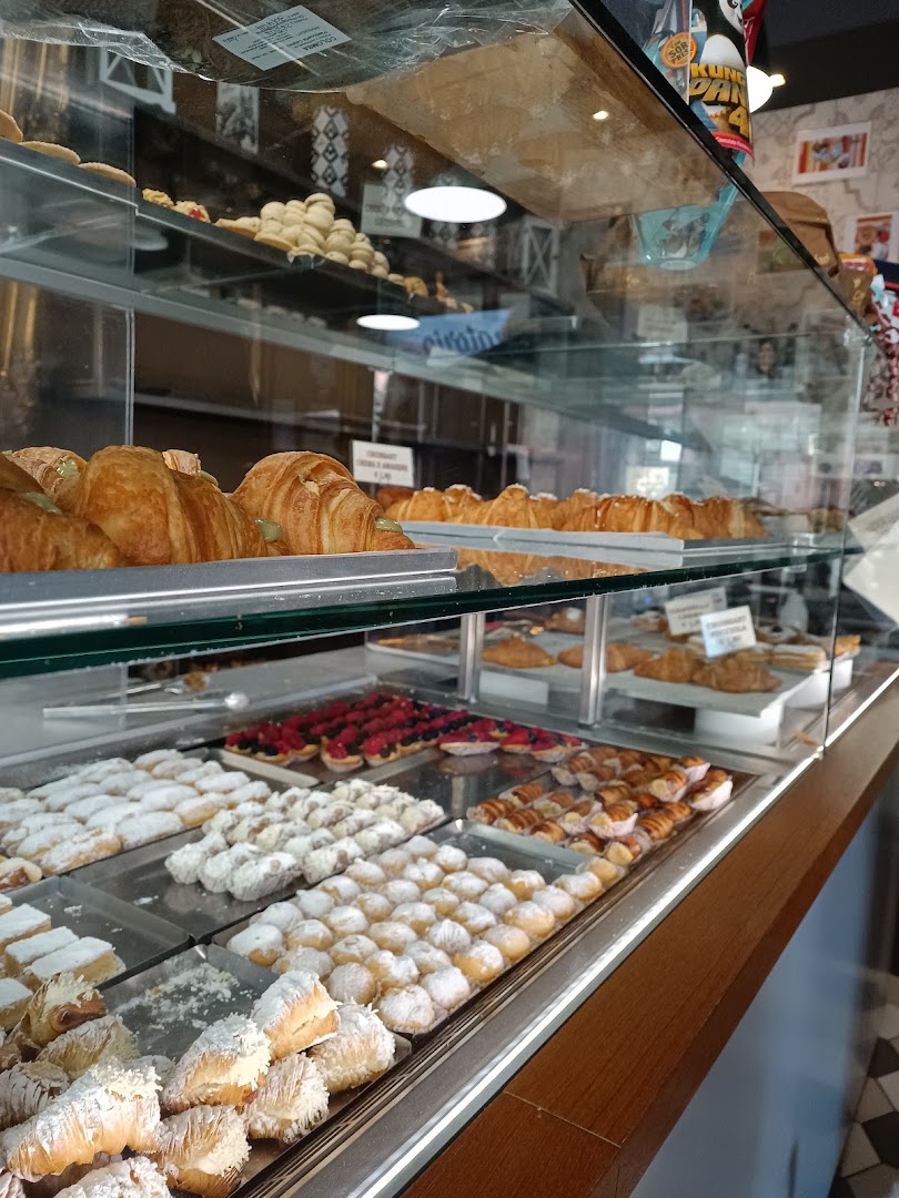 Pasticceria Calabrò, Novara