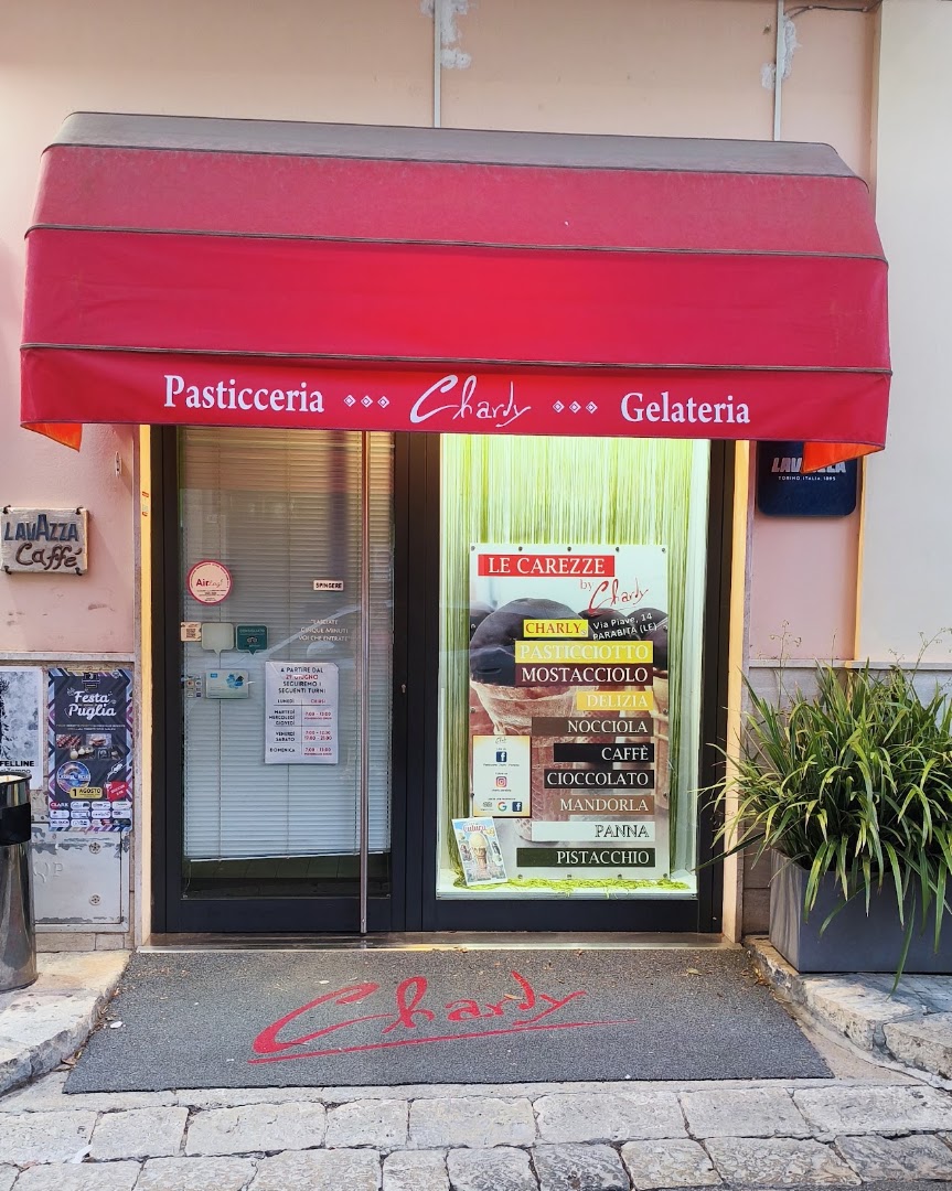 Pasticceria Charly con H24 di gelati, Parabita