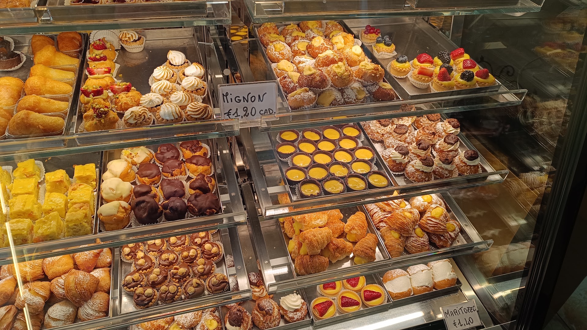 Pasticceria Cioccolateria Levante, Bologna