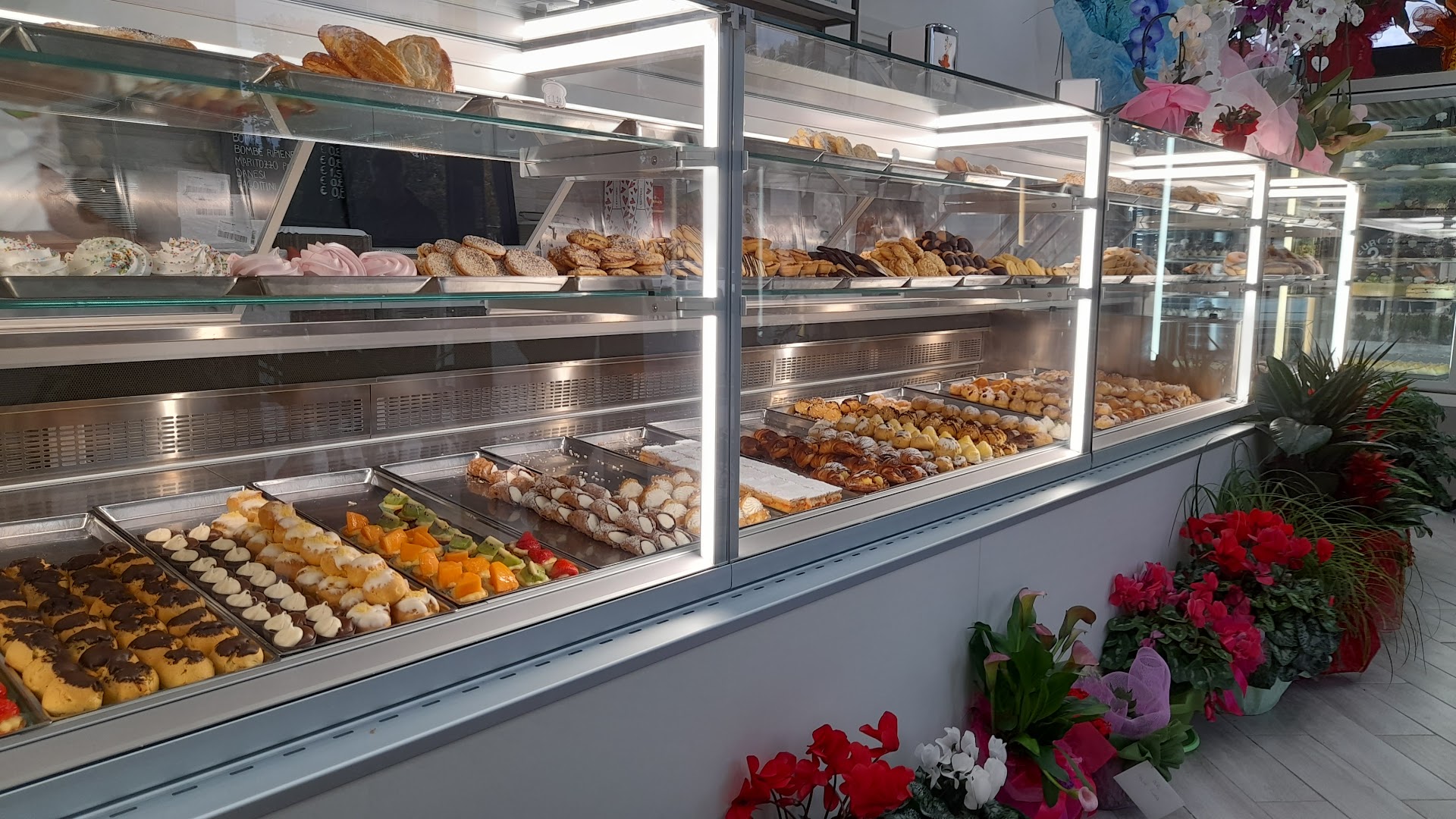 Pasticceria cornetteria Dolce Flora
