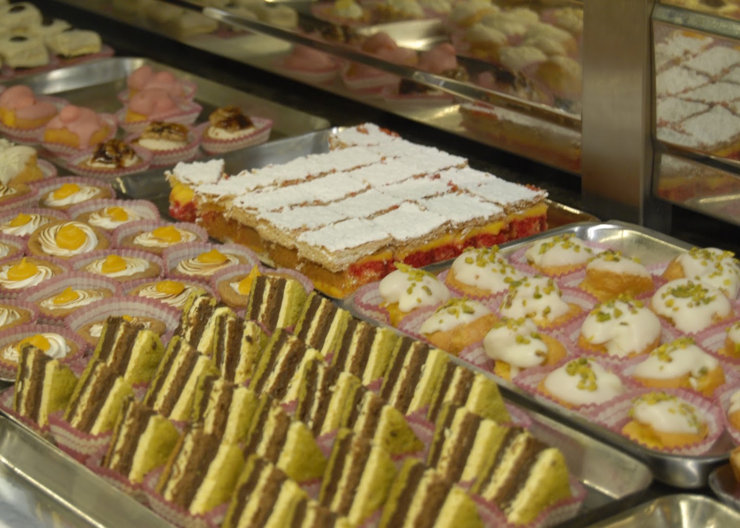 Pasticceria dalla Fiore Maurizio C. (S. N. C.)