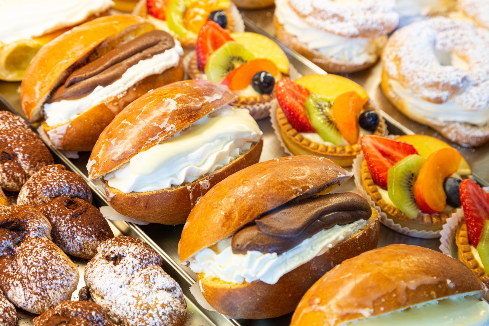 Pasticceria De Servi