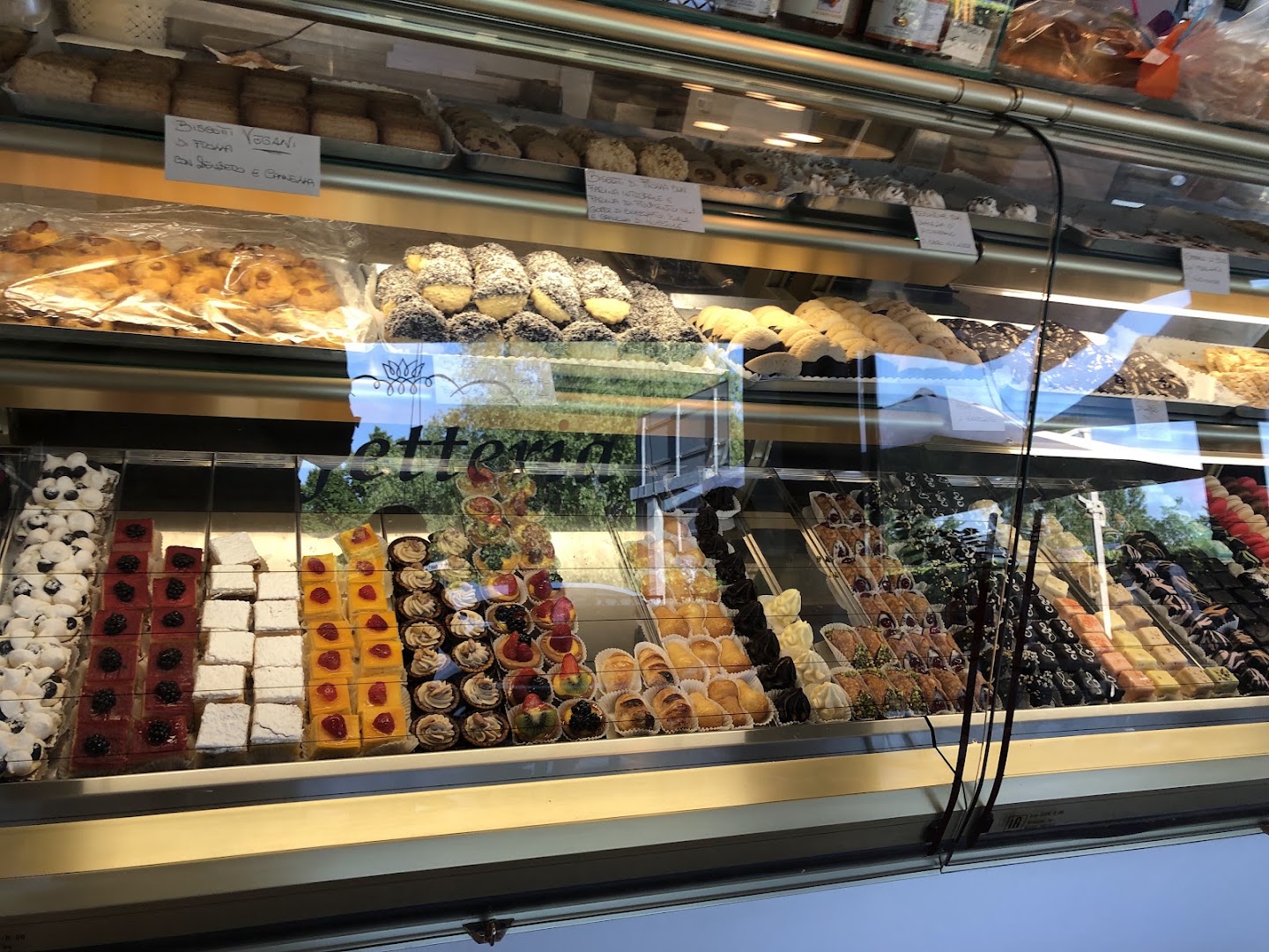 Pasticceria Desirée - Caffetteria di Orsini Gianfranco, Sirmione