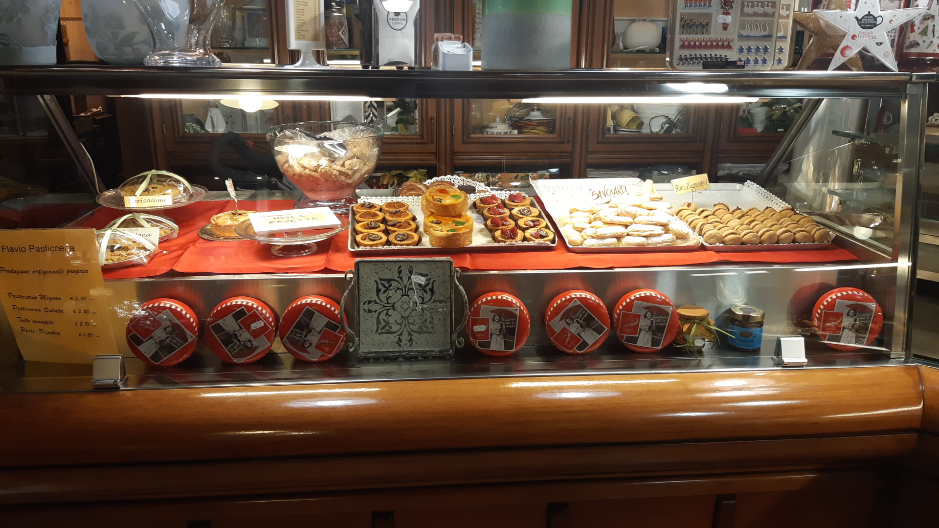 Pasticceria Flavio Di Scarmagnani Flavio C Snc