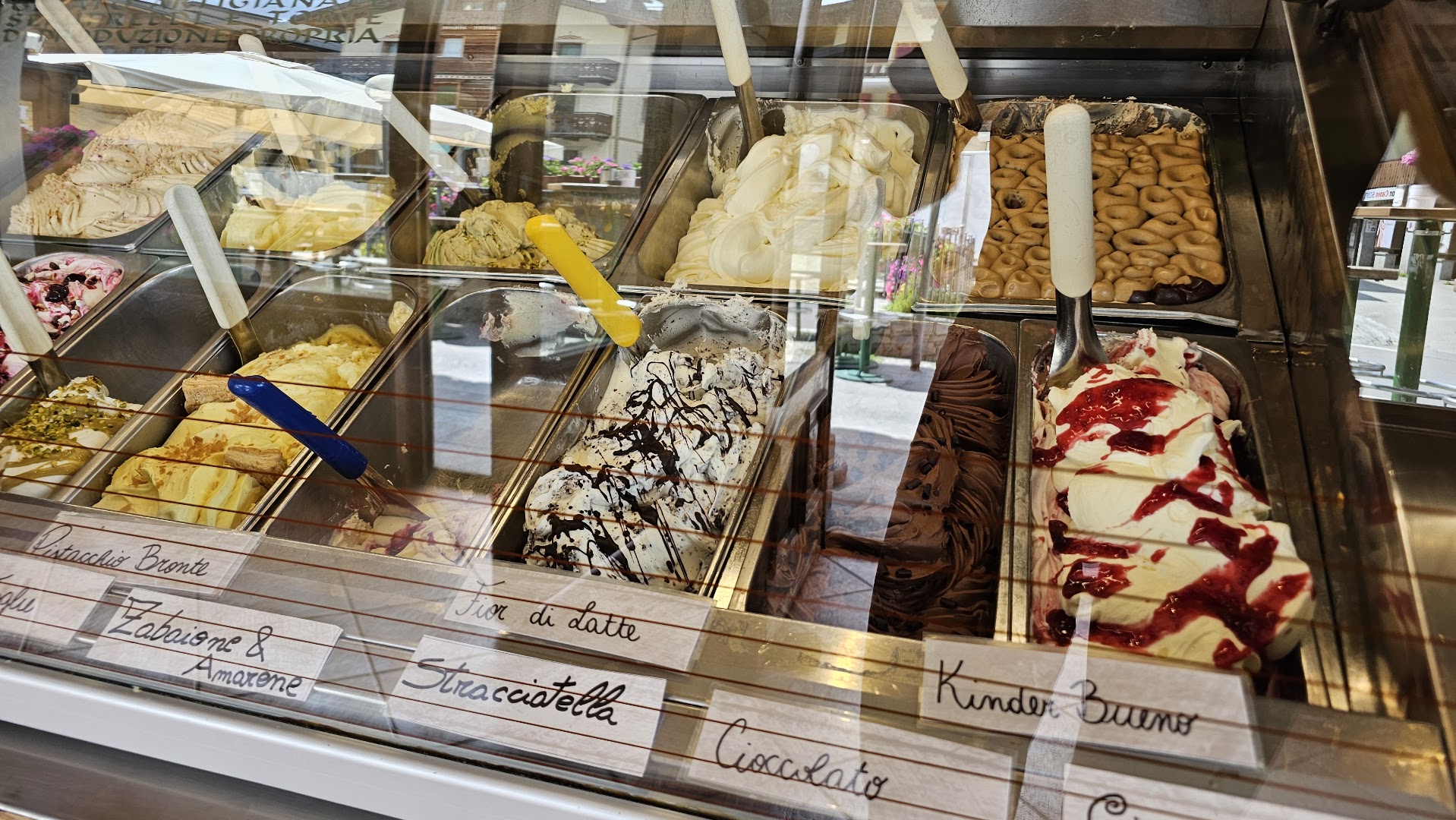 Pasticceria Gelateria Biancaneve e i sette nani