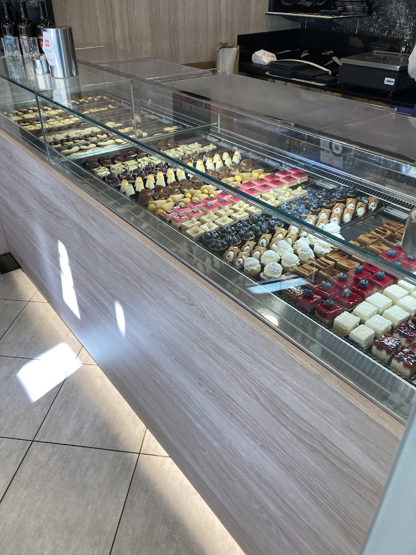 Pasticceria Gelateria "Glacé"
