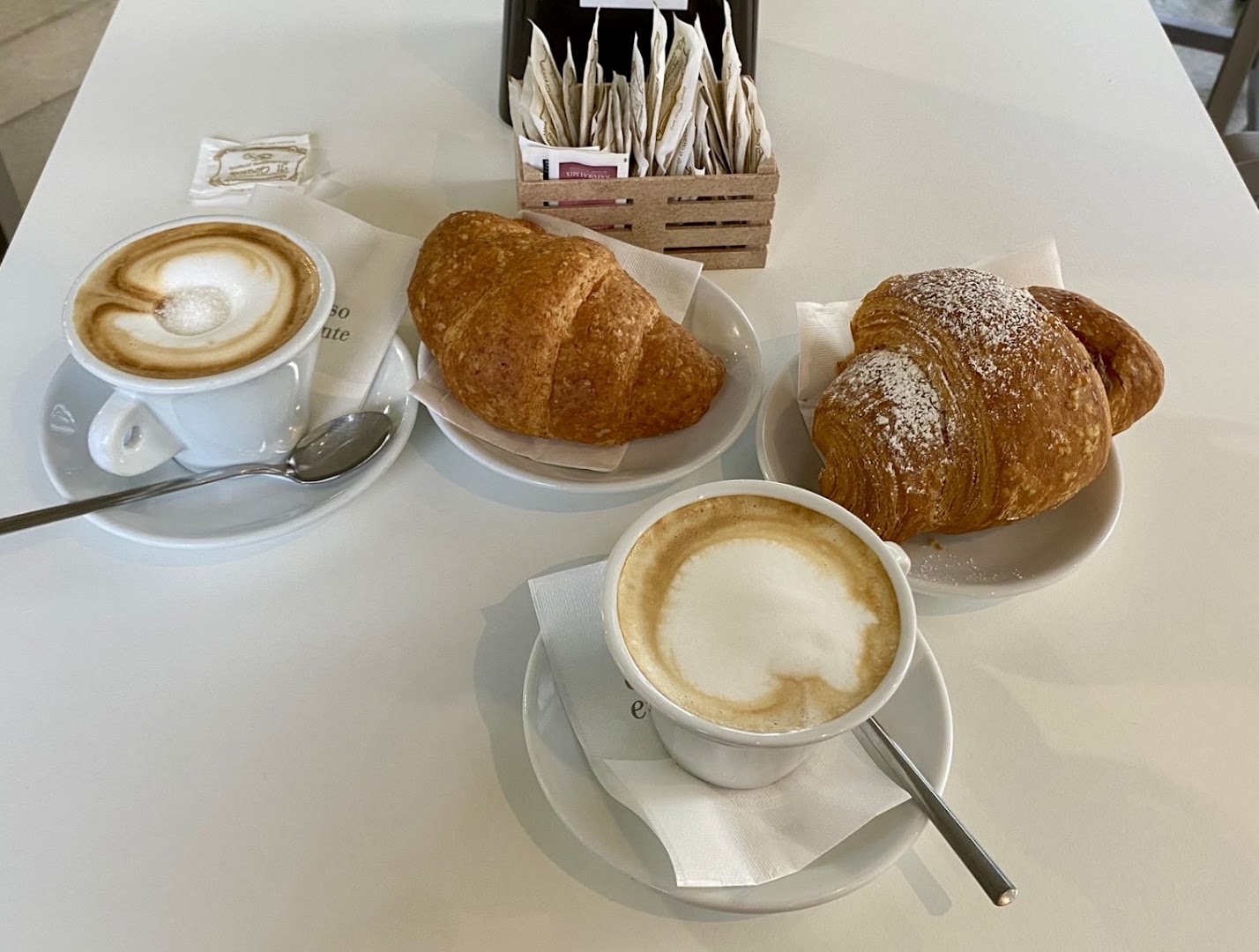 Pasticceria Gelateria Il Girasole Di Colombara Monica