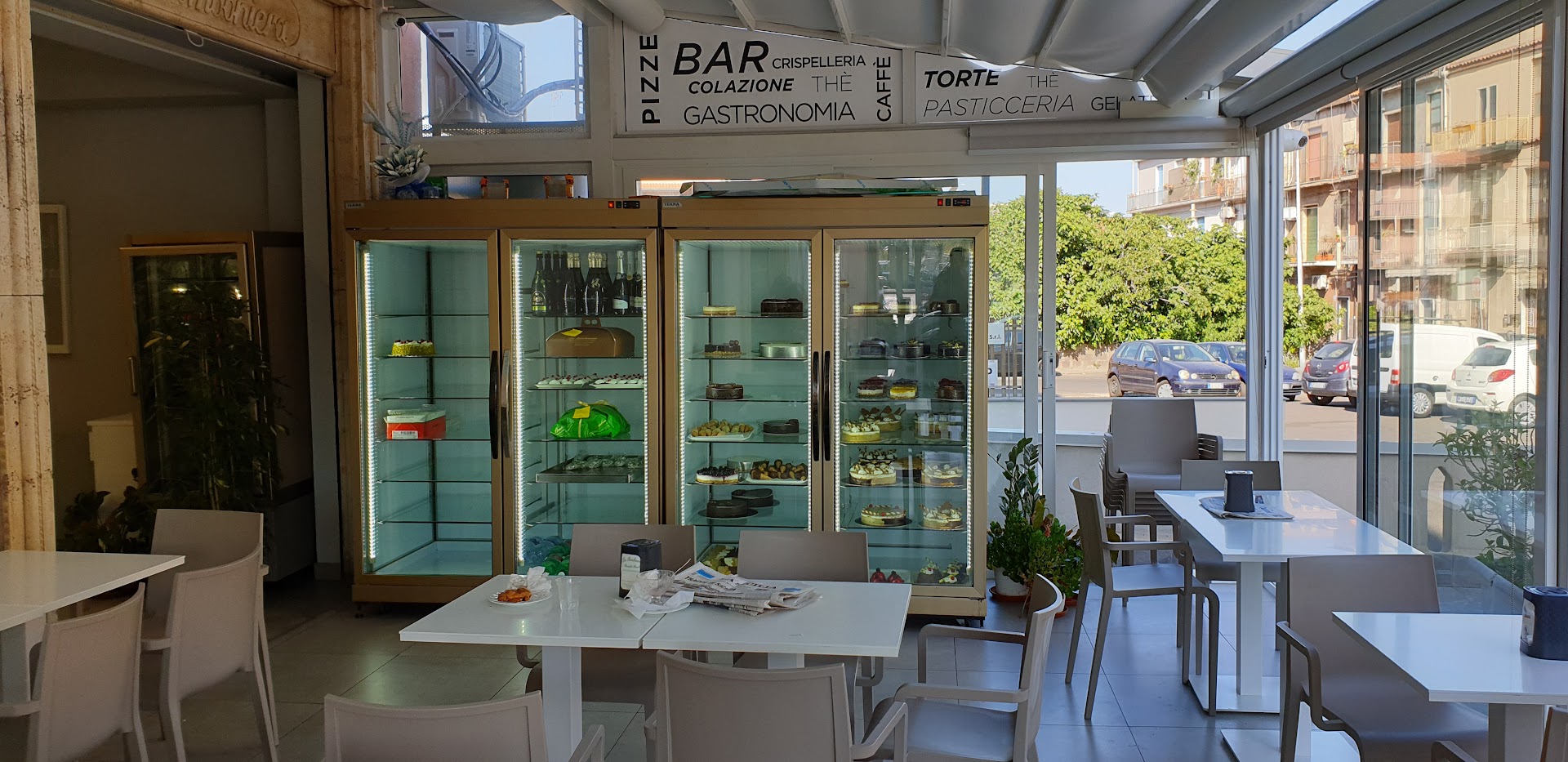 Pasticceria Gelateria La Bomboniera Dei Reale A. & R. S.R.L.
