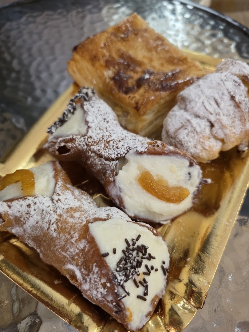 Pasticceria Gelateria Pierrot