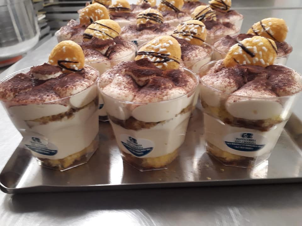 Pasticceria Gio' E Marzia Di Rovetta Giovanni - Gelateria, Gorlago