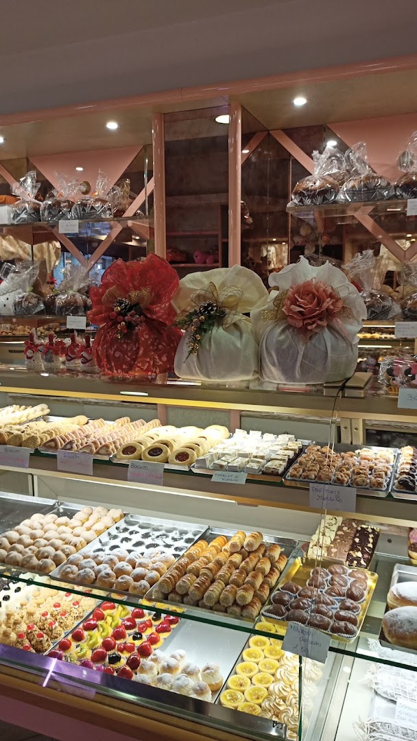 Pasticceria Gio' E Marzia Di Rovetta Giovanni - Gelateria