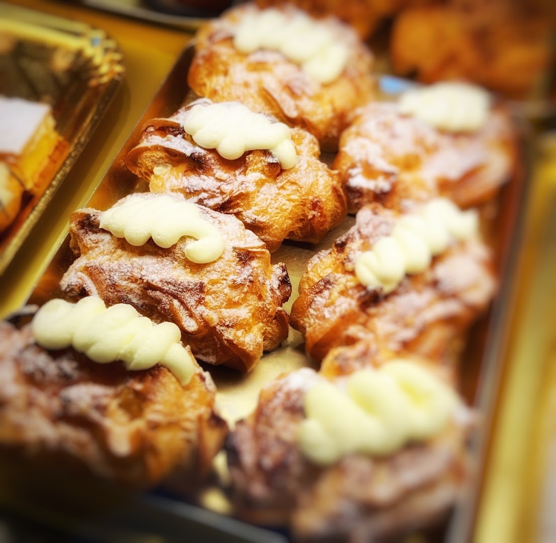 Pasticceria Giuliodori Di Giuliodori C. & E. S.N.C., Filottrano