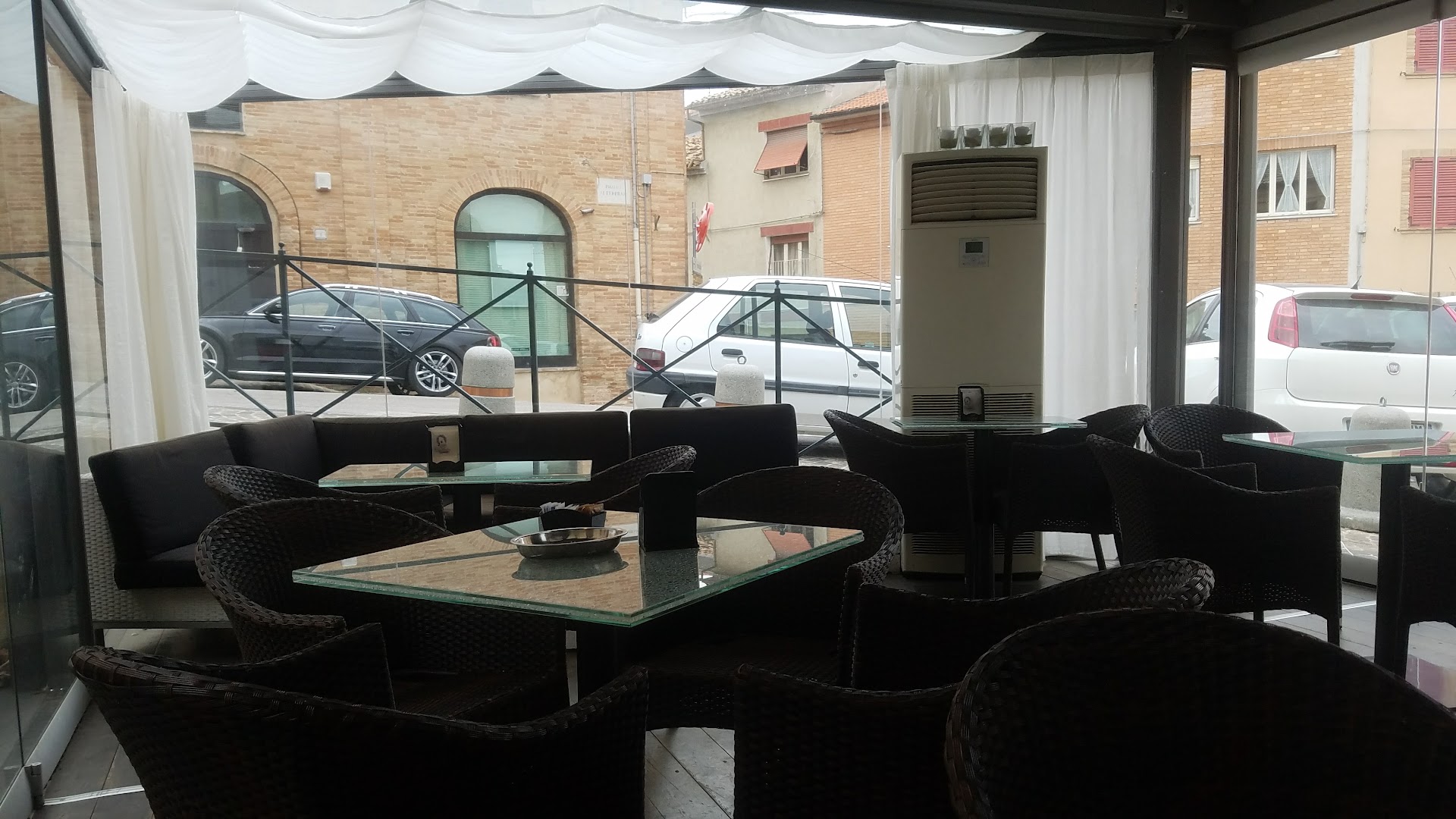 Pasticceria Giuliodori Di Giuliodori C. & E. S.N.C.