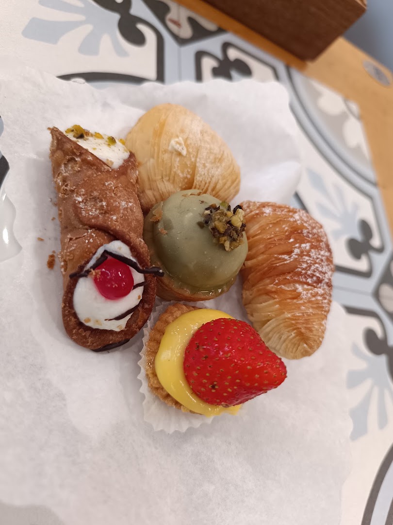 Pasticceria La Bomboniera