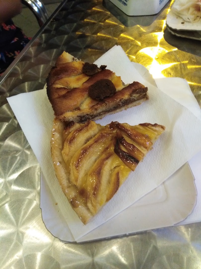 Pasticceria La Mimosa Dei F.Lli Roberto E Vincenzo Giuri E Co. S.A.S.