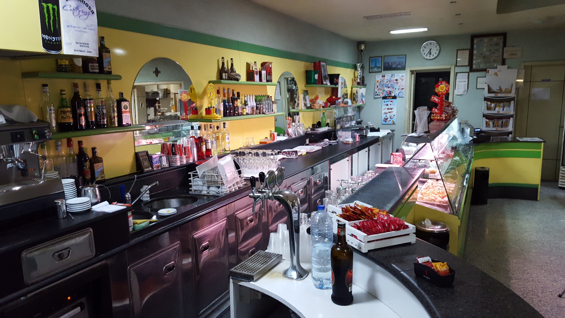 Pasticceria La Mimosa Dei F.Lli Roberto E Vincenzo Giuri E Co. S.A.S.