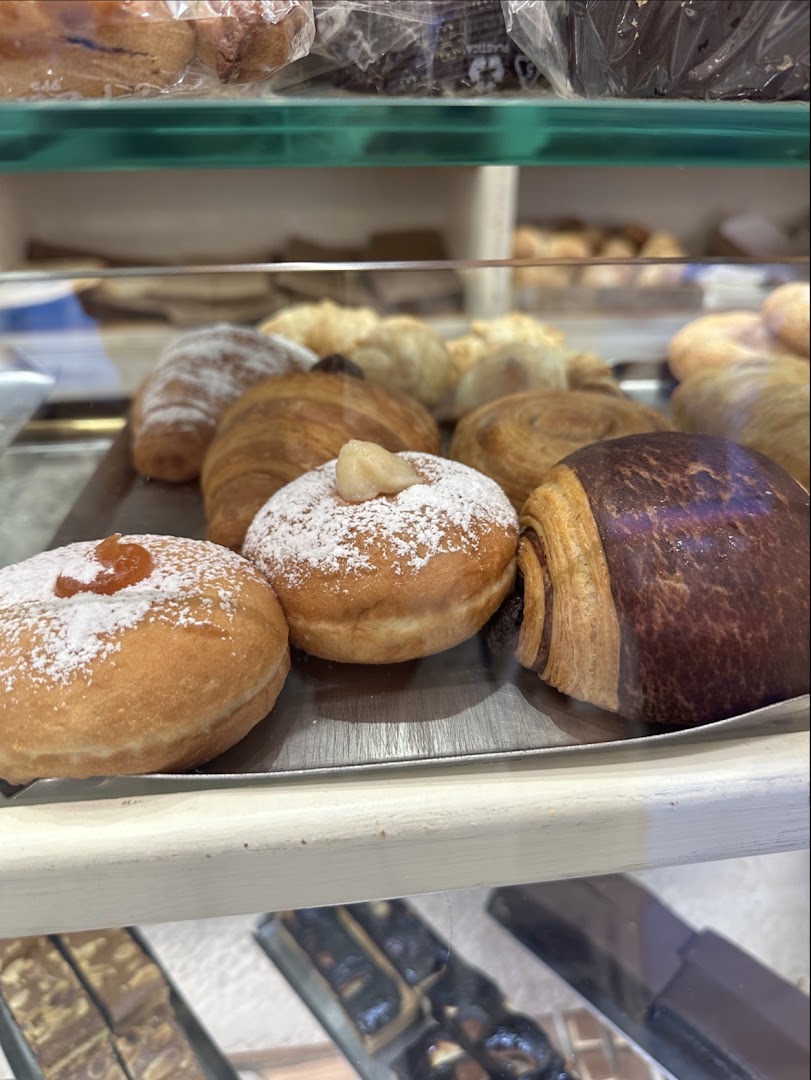 Pasticceria Liberty Via Carpison