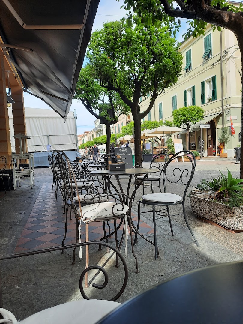Pasticceria Martinotti Di Orvieto Carlo E Orvieto Sas
