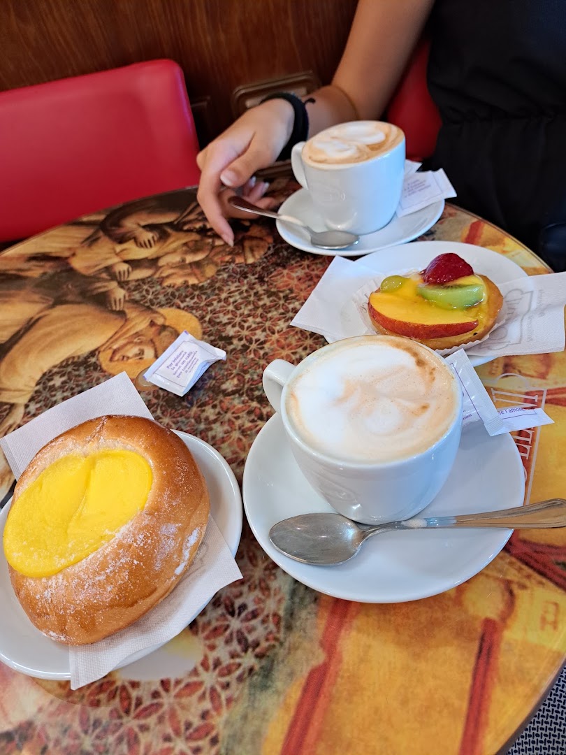 Pasticceria Panetteria F.lli Lollini