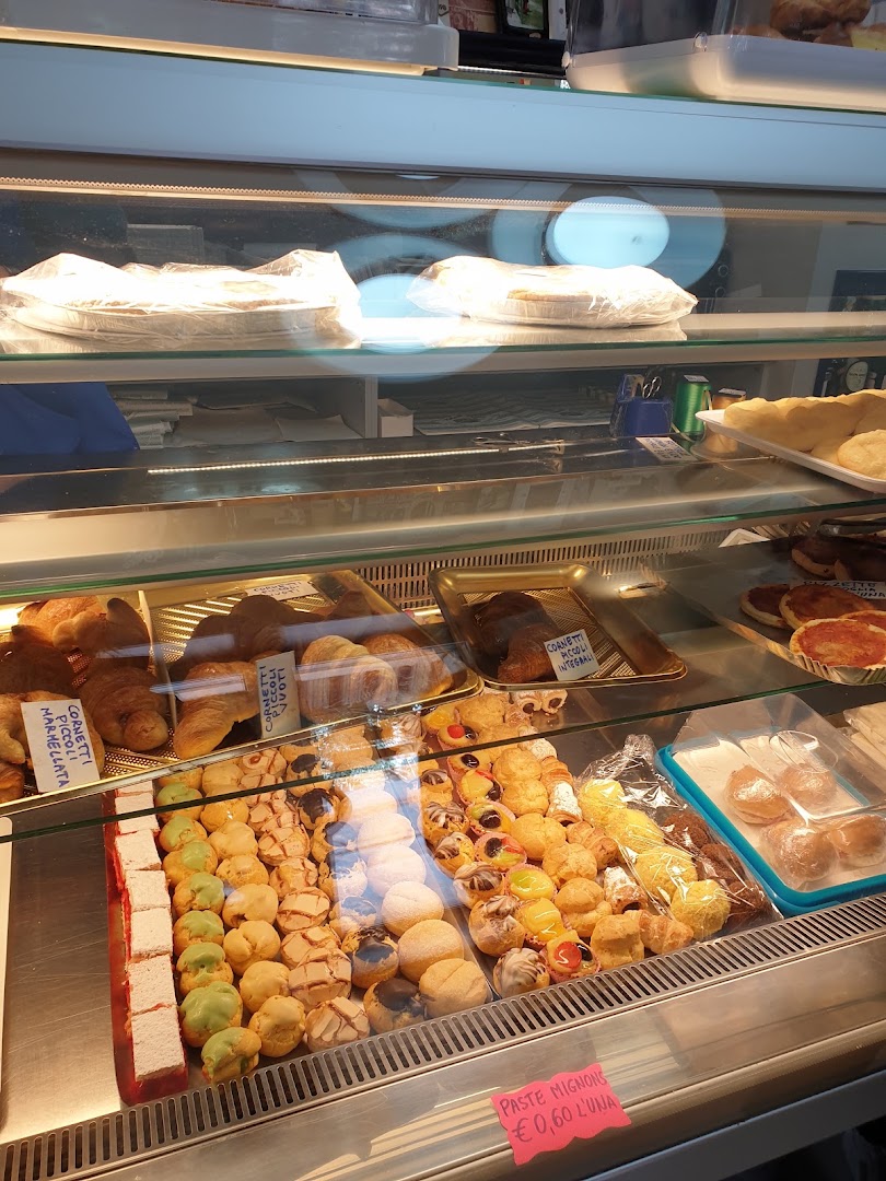 Pasticceria Picena Dei F.lli Bruni Snc