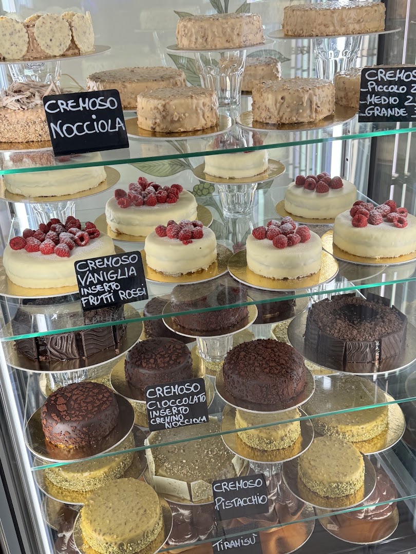 Pasticceria ROSSANO MATTEUCCI dal 1993