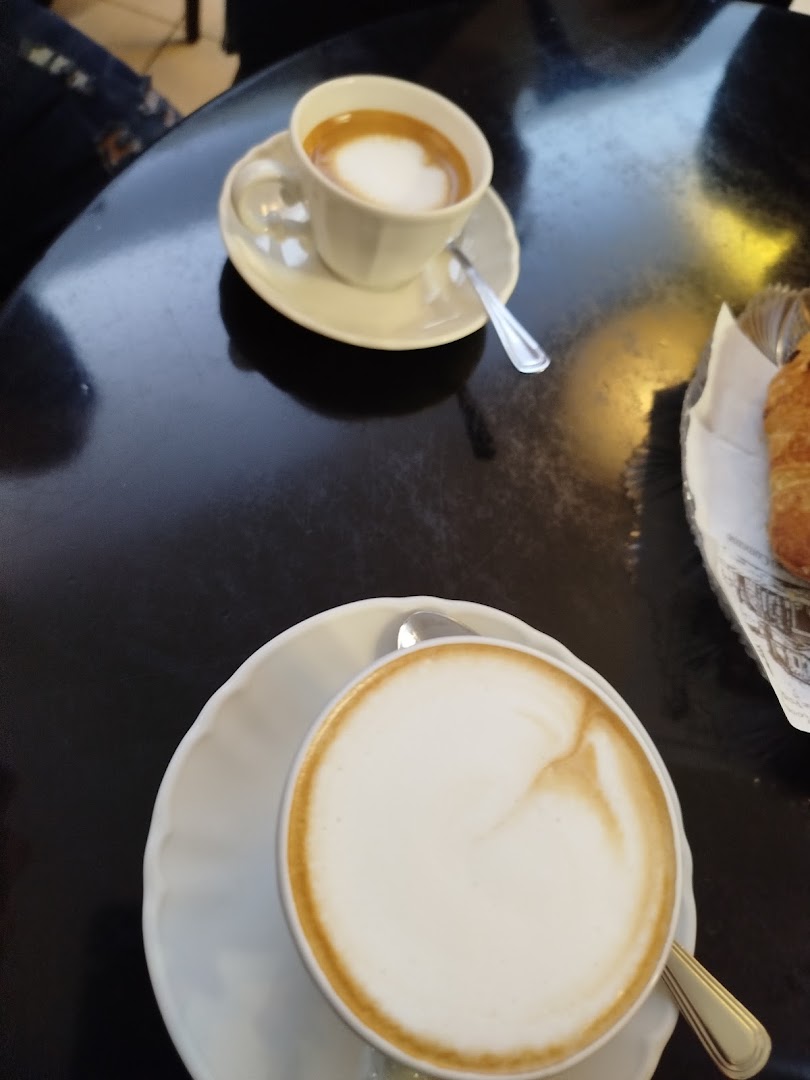 Pasticceria Rovagnati, Mariano Comense