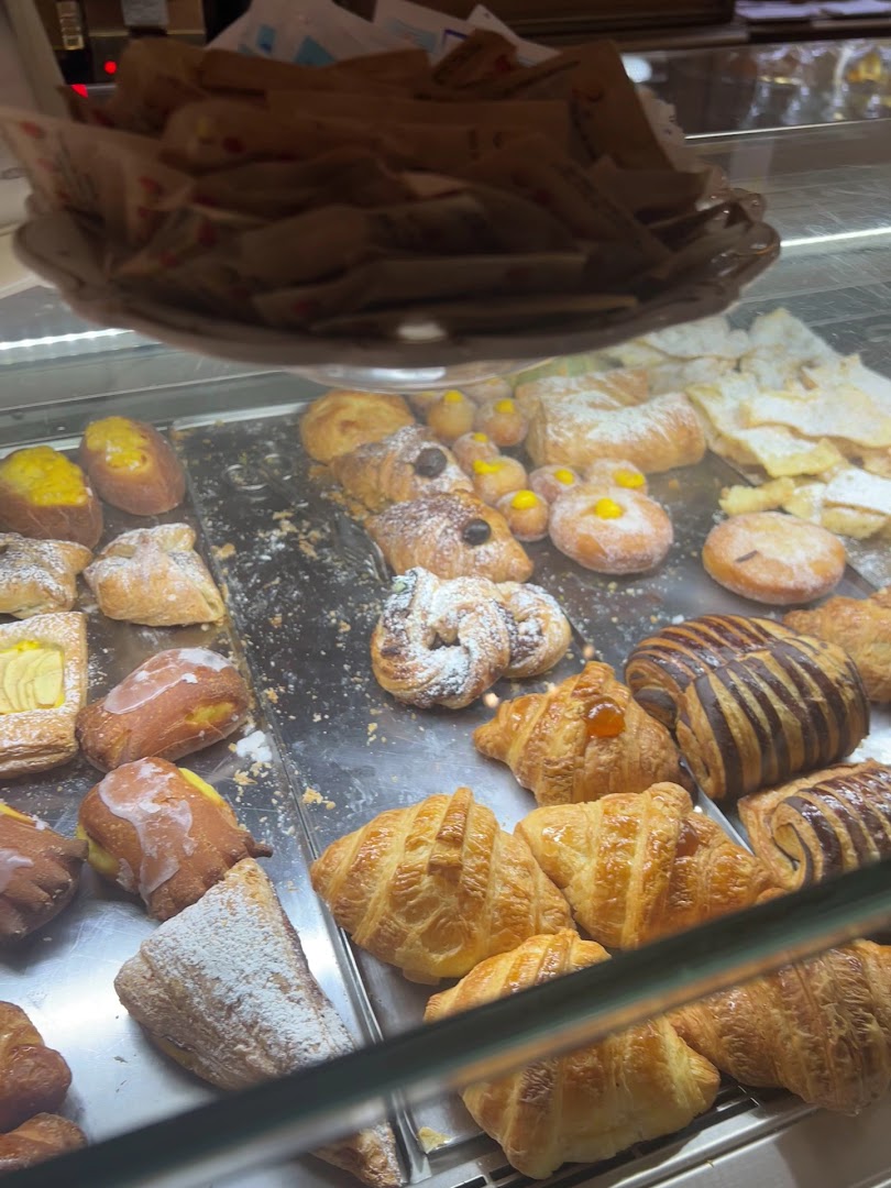 PASTICCERIA SANROMOLO, Sanremo