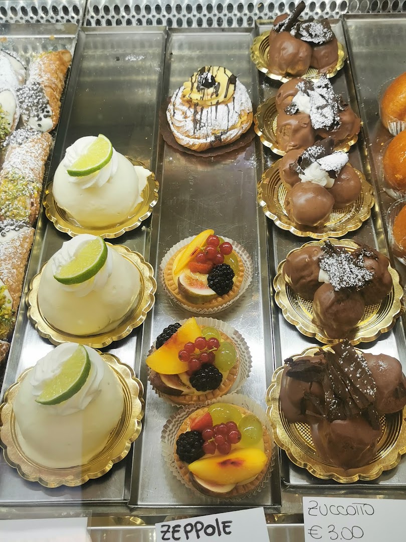 Pasticceria Tipica Siciliana S. N. C. di Mollica Angela C., Luino
