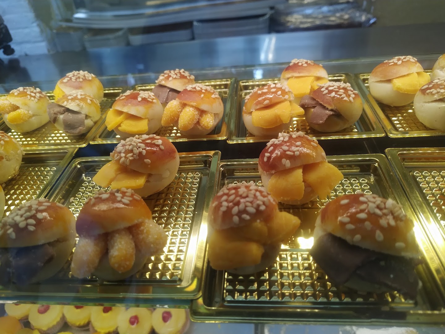 Pasticceria Tomasino Giuseppe...rosticceria...gelateria...