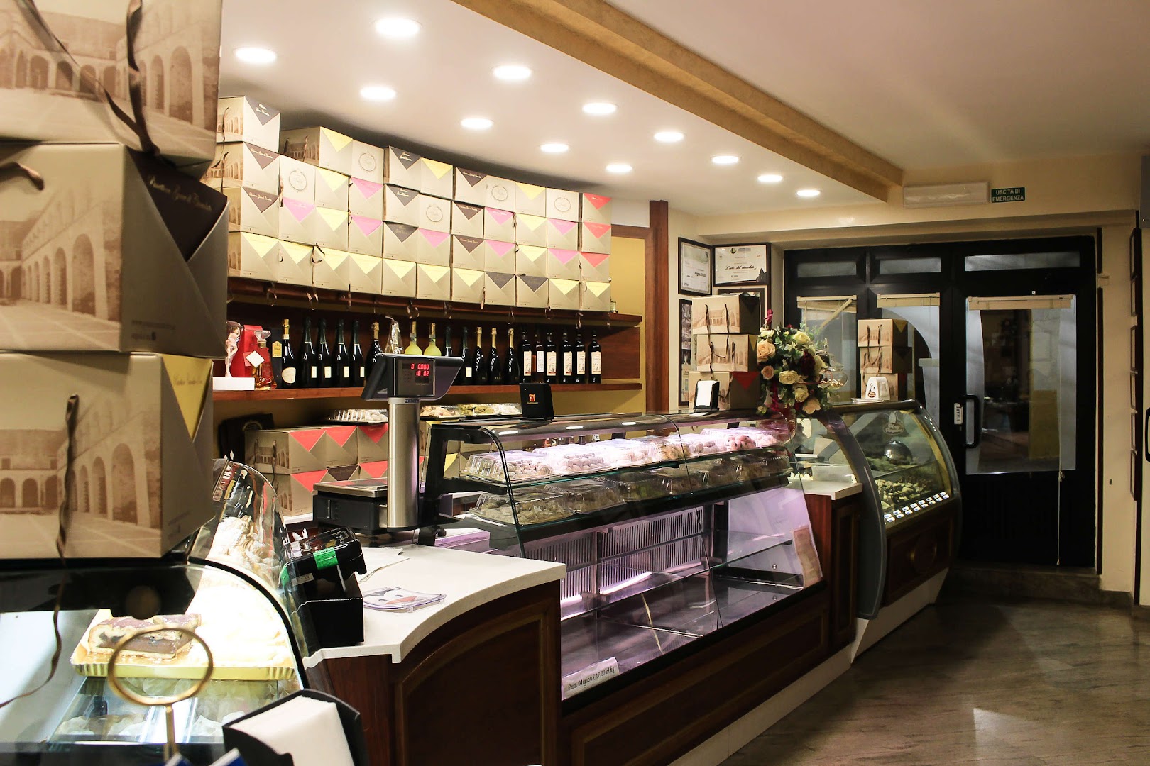 Pasticceria Tritto Vesia Di Vesia Giulio & C. Snc